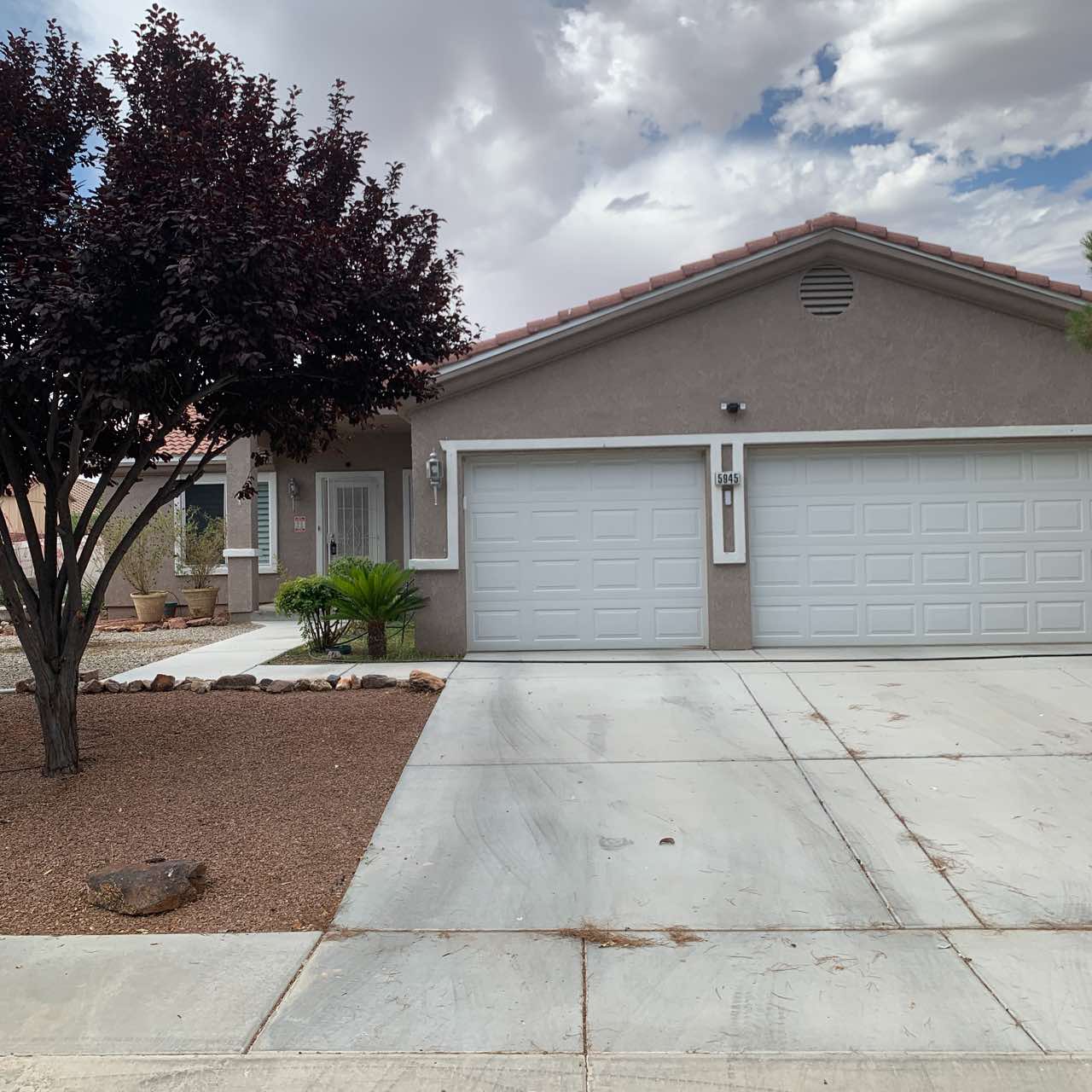 5945 Badlands Lane